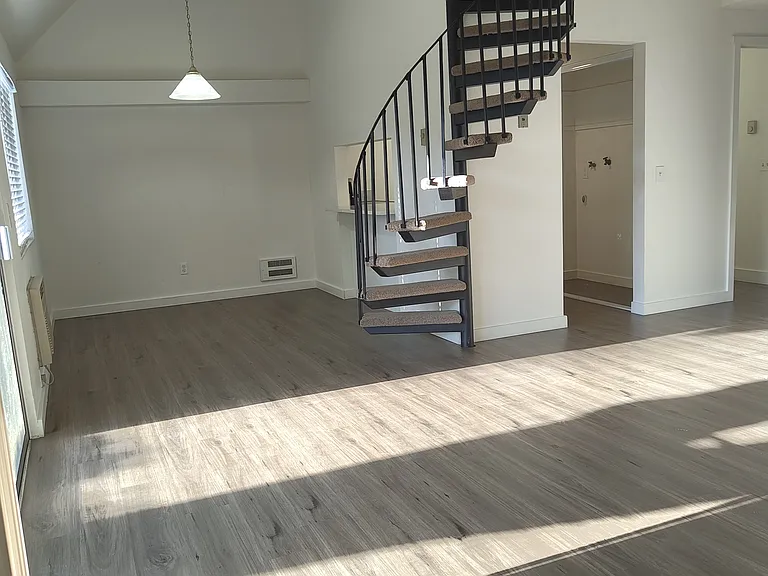 119 NE 83rd St #B — Photo 10