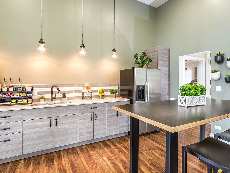 Woodlake 101 Woodlake Blvd Gurnee, IL Zillow
