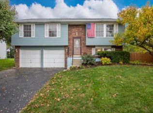 4329 Dorothy Ln, Grove City, OH 43123