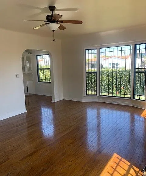 619 N Vista St — Photo 4