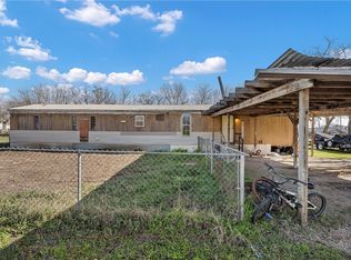 126 Pine St, Eddy, TX 76524