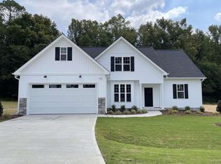 73 S Nolan Park Dr, Selma, NC 27576