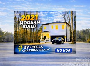 2415 Kimway Dr, Matthews, NC