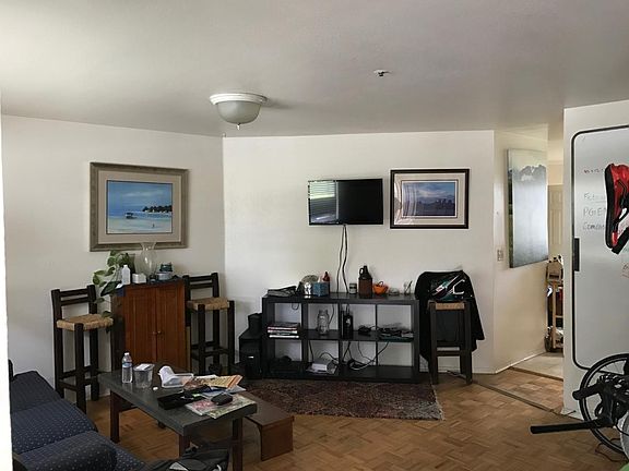 5th image of 301 Oxford Way
