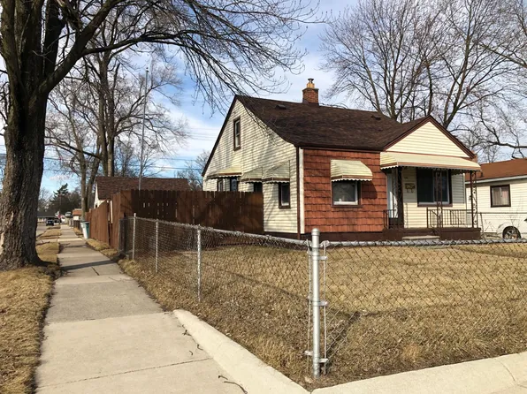 110 Chestnut Ave, Hazel Park, MI 48030