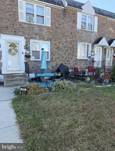 422 Rively Ave, Collingdale, PA, 19023