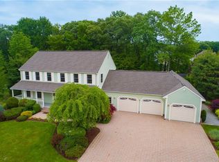 80 Windsong Rd, Cumberland, RI 02864