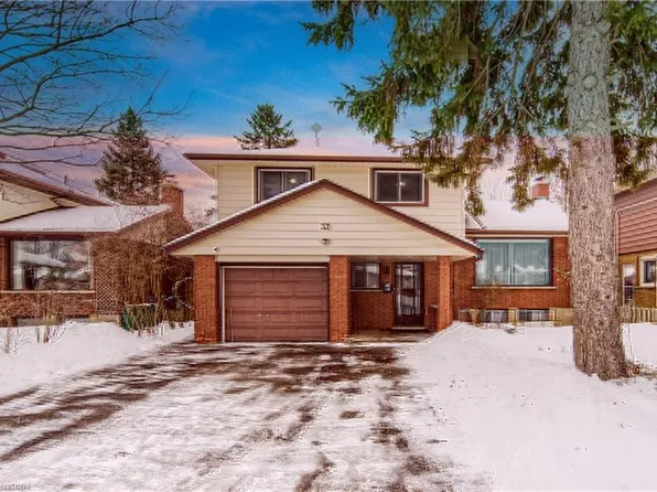 23 Fairlawn Rd, Kitchener, ON N2C 1X8