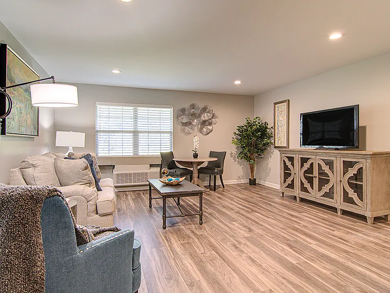 Creekside Pines Retirement Community — Photo 5