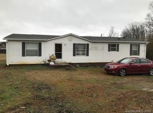 100 Kimbo Dr, Kings Mountain, NC 28086