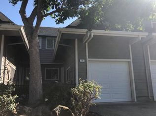 30 Meadowbrook Ct, Cotati, CA 94931