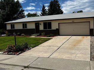 3301 Douglas Ave, Loveland, CO 80538