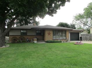 2107 S Ridge Rd, Green Bay, WI 54304