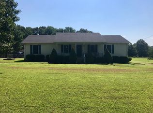 3733 Armstrong Rd, Springfield, TN 37172