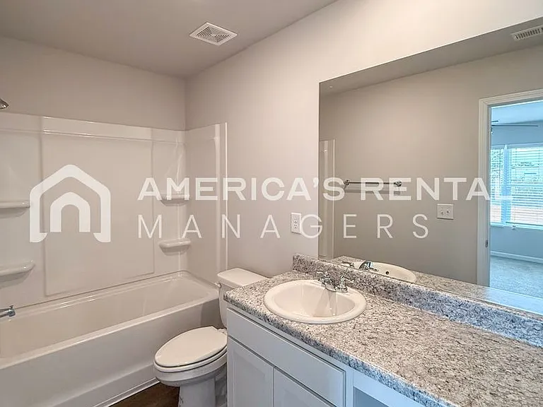106 River Grass Dr — Photo 17