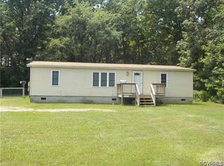 12331 S Pinecroft Ln, Amelia Court House, VA 23002