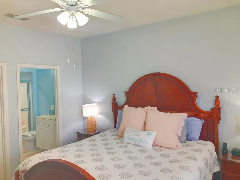 1211 Hot Springs Point — Photo 15
