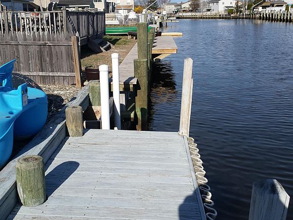 5th image of 29 Cayman Ave
