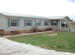 3410 Gunville Yeager Rd, Leon, WV 25123