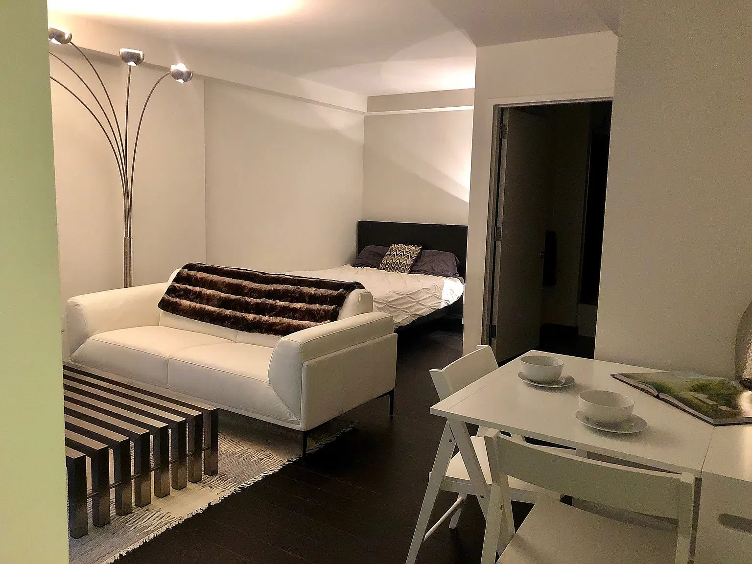 235 East 44th Street — Photo 2