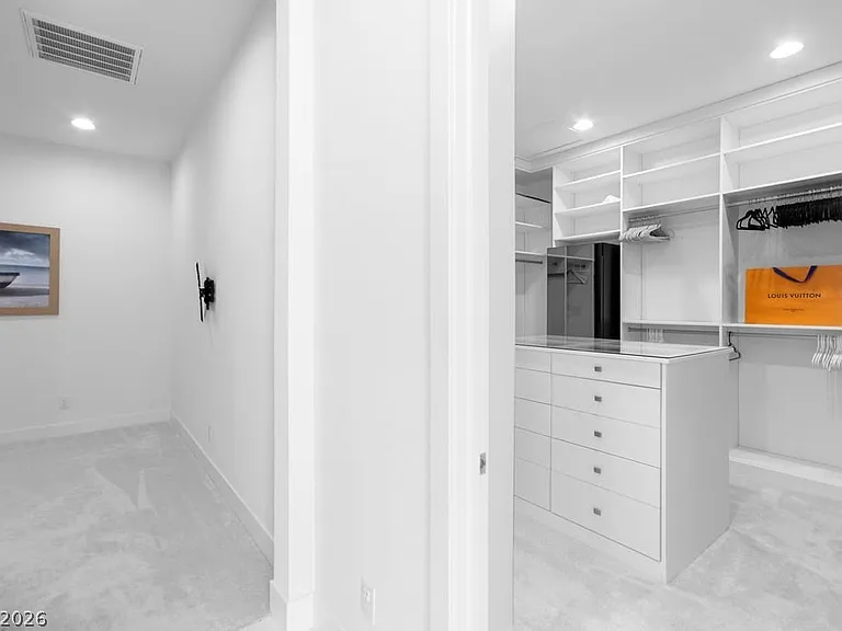 4315 N Dapple Gray Rd — Photo 38