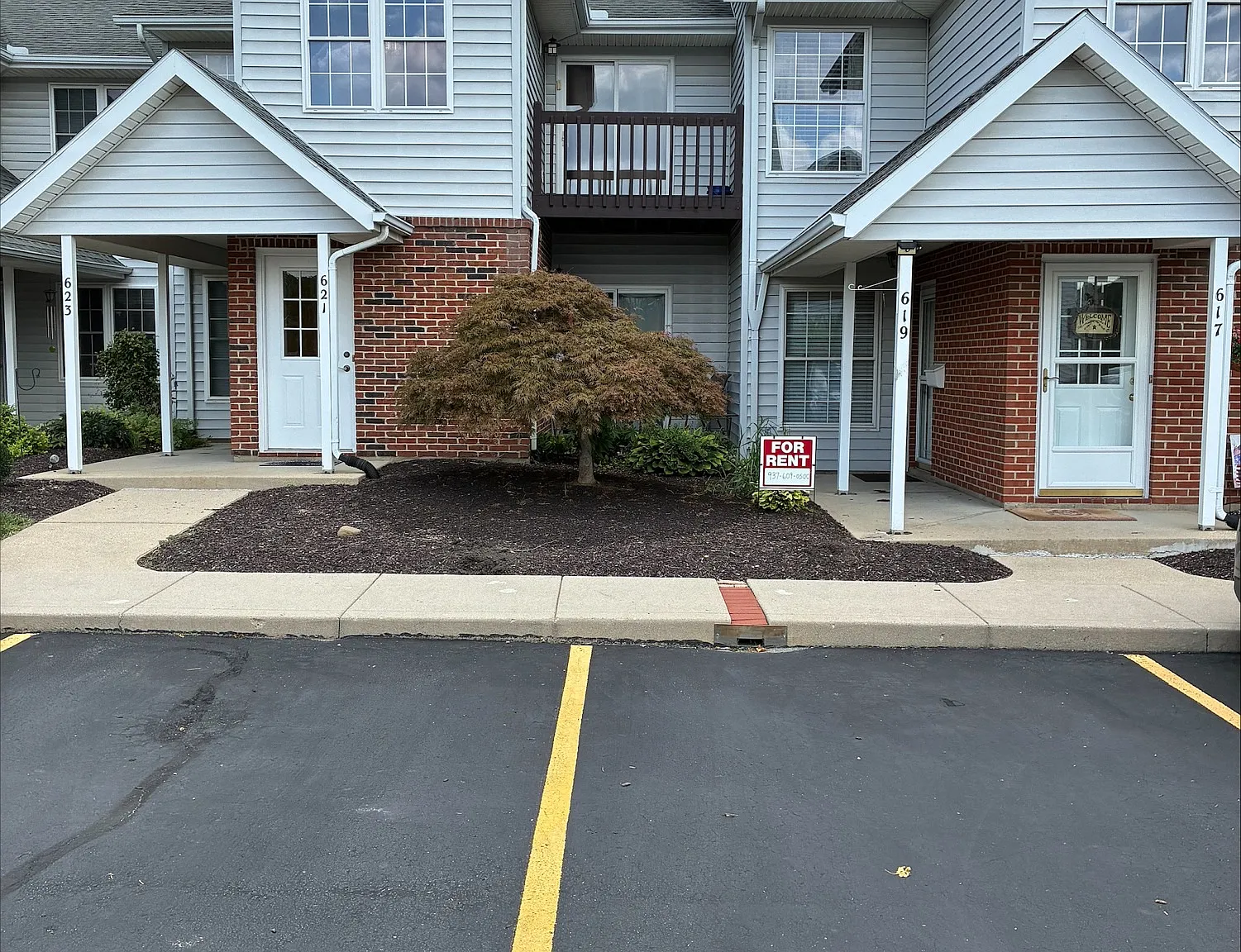 1 bed, 900 sqft, $900 — Photo 1