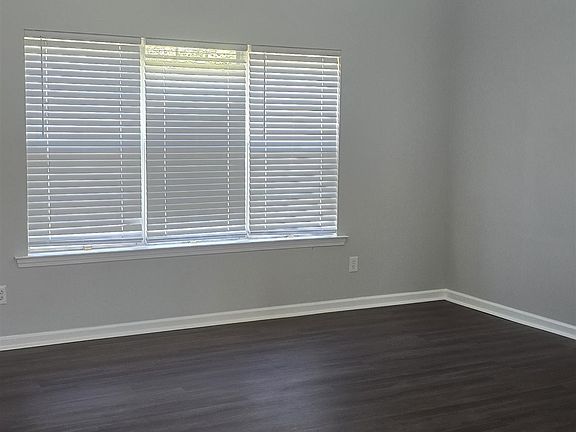 3rd image of 608 Birthstone Ave