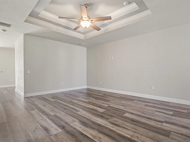 1689 SW 71st Cir — Photo 10
