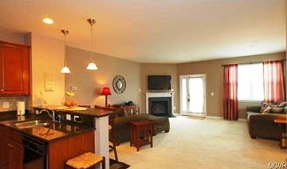 3rd image of 7361 Jackson Arch Dr