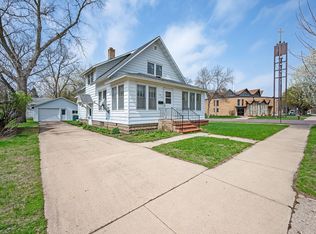 213 N Sverdrup Ave, Jackson, MN 56143