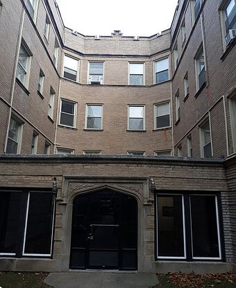 1st image of 6347 N Magnolia Ave #3