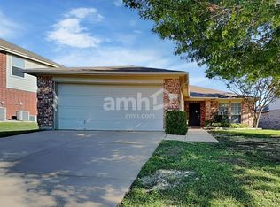 532 Winbridge Ln, Haslet, TX 76052