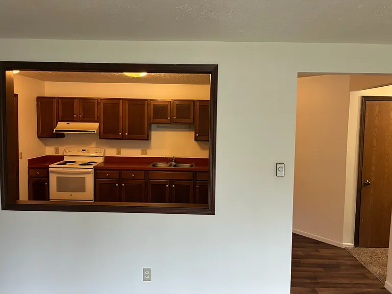325 W Hazel St #325 — Photo 7