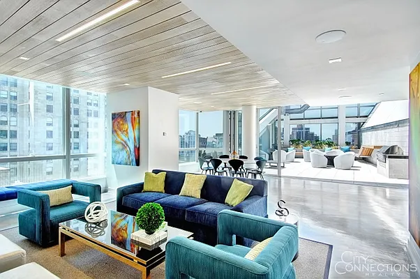 Rented by City Connections Realty | media 24