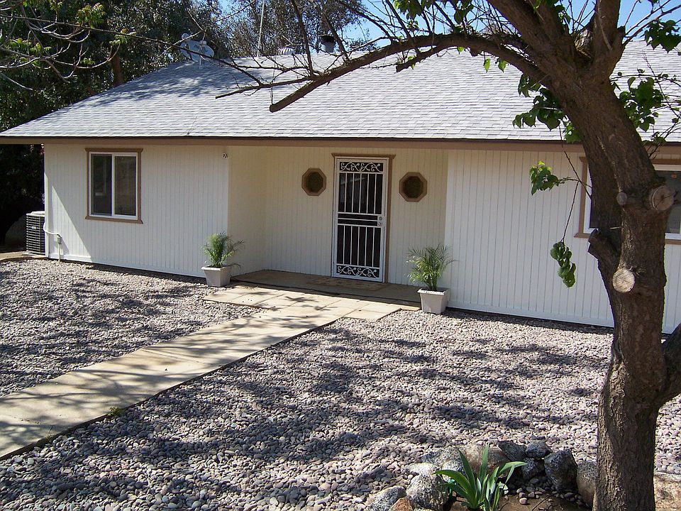 1st image of 23675 Dorcas Ln