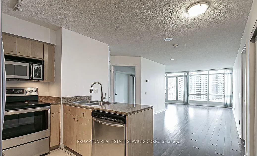 3 bed, $3,500 — Photo 3