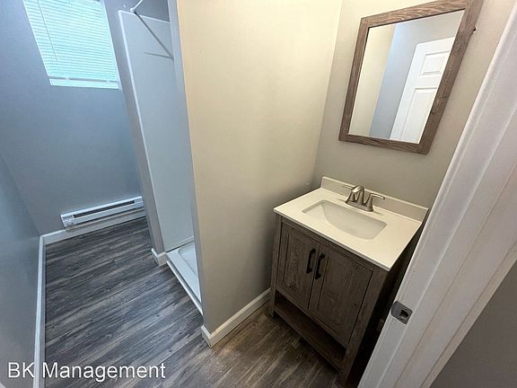 5th image of 1723 Greenbush St #3