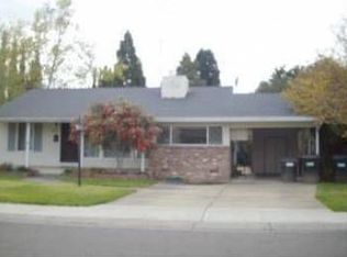 2711 Ione St, Sacramento, CA 95821