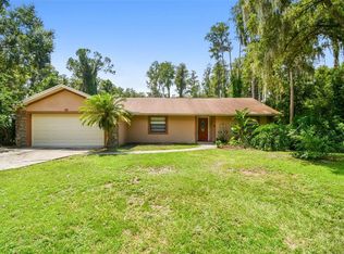 18910 Arbor Dr, Lutz, FL 33548
