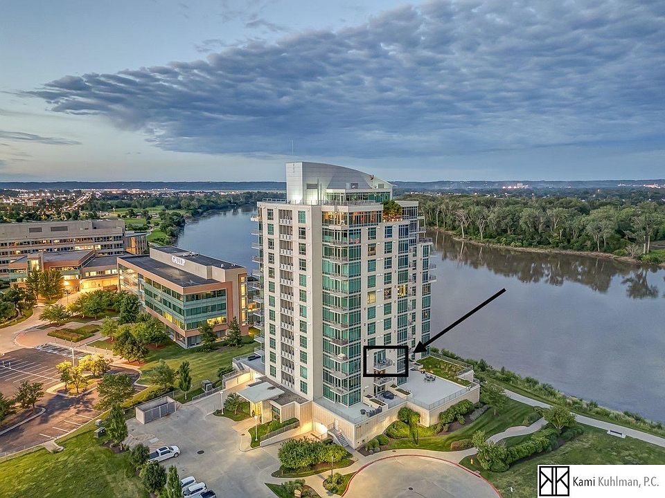 1st image of 444 Riverfront Plz APT 506