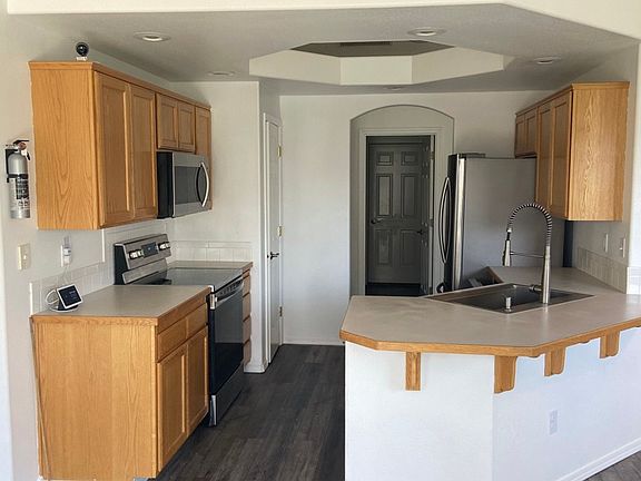 5th image of 1745 Challis Dr