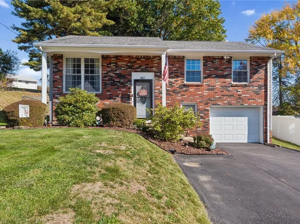 461 Country Hills Dr, Irwin, PA 15642