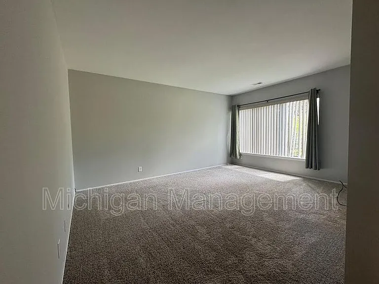 2150 Pauline Blvd #203 — Photo 29