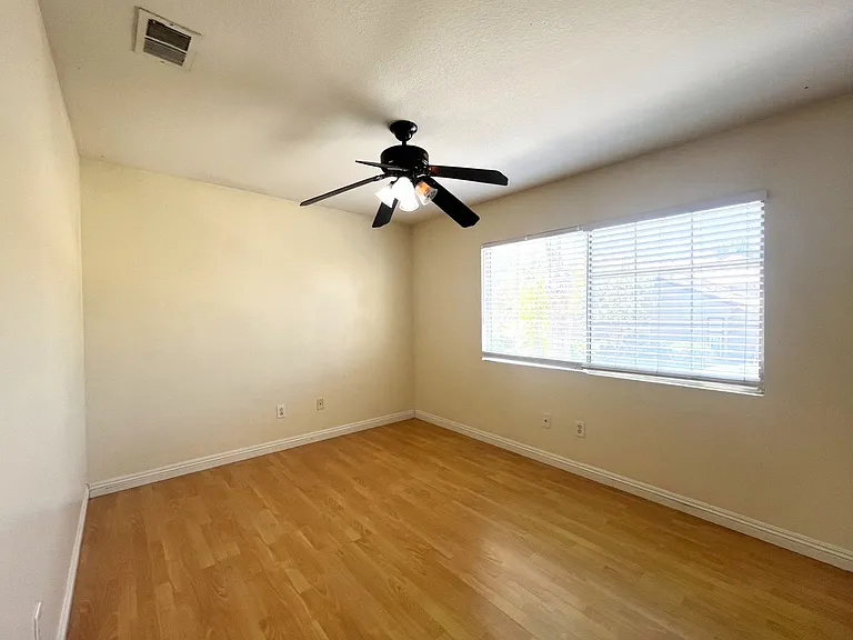 635 Shenandoah Rd — Photo 35