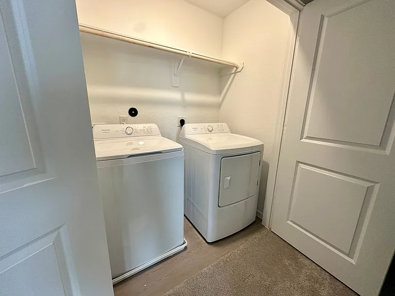 13310 Rayhill Dr — Photo 14
