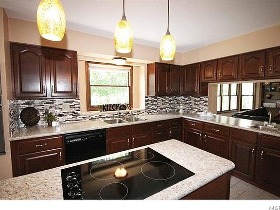 3rd image of 16362 Audubon Village Dr
