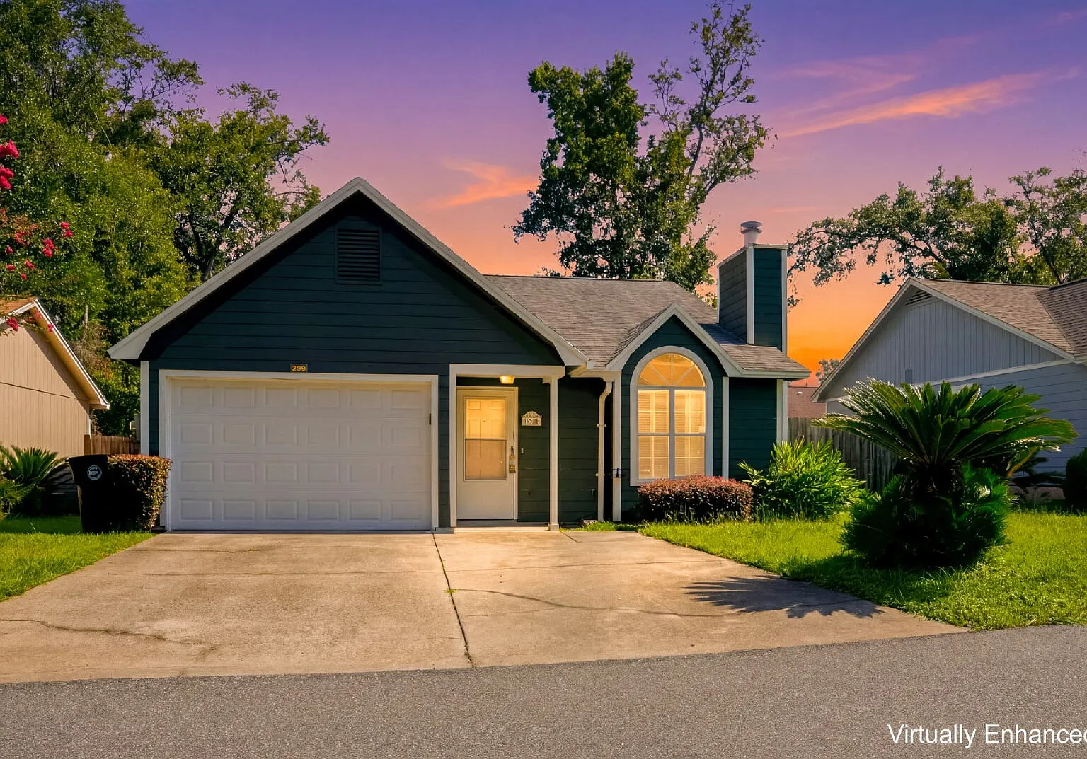 3 bed, 2.0 bath, 1226 sqft, $2,100 — Photo 1