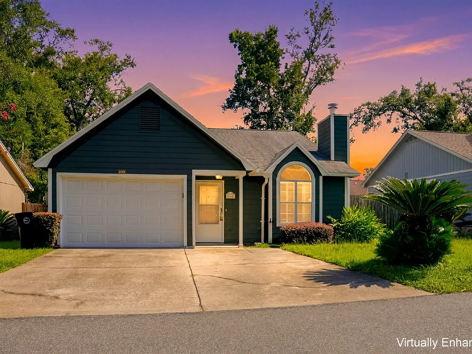 1560 Cinnamon Bear Cir