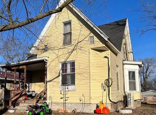 401 Walnut St, Greenfield, IL 62044