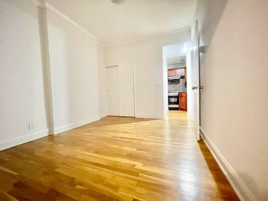 Rented by City Connections Realty | media 14